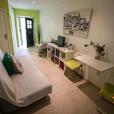 Apartment Miradouro Alfama Lisbon